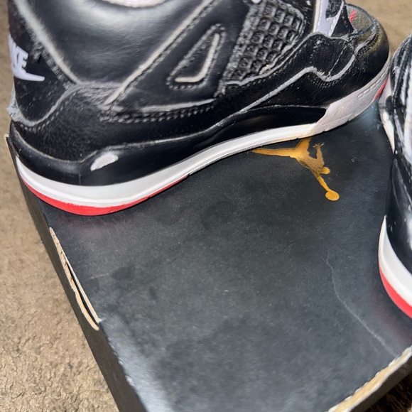 Jordan 4 Retro - Picture 3 of 5